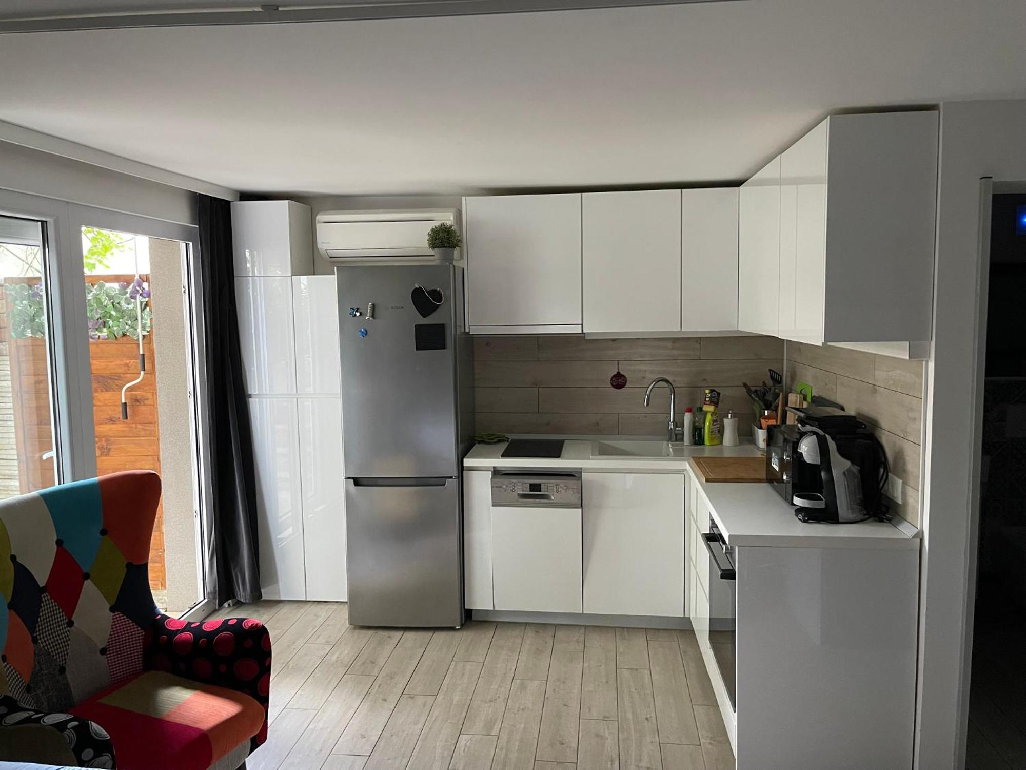 Studio Apartment Laura Пунат Экстерьер фото